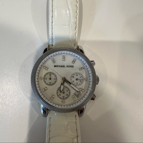 Michael Kors White Watch w/ Leather Strap - Picture 3 of 9